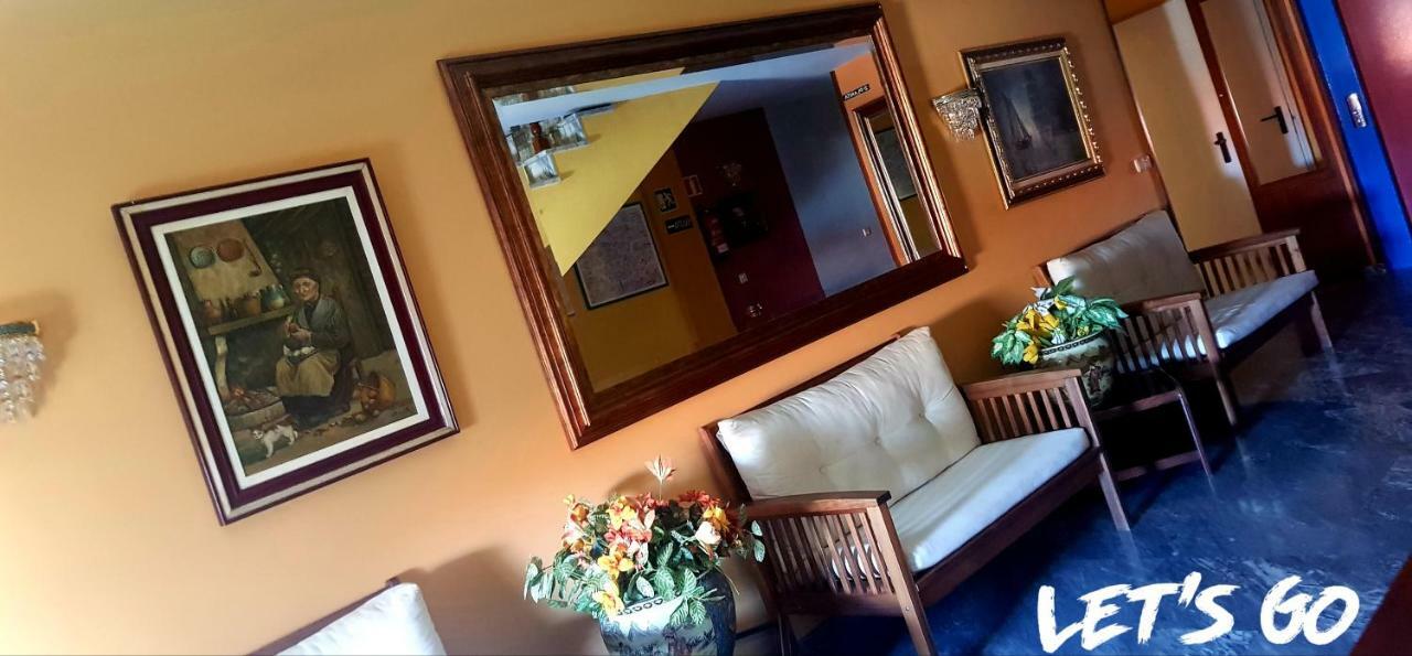 Hotel Os Pazos Familiar Cambados Extérieur photo